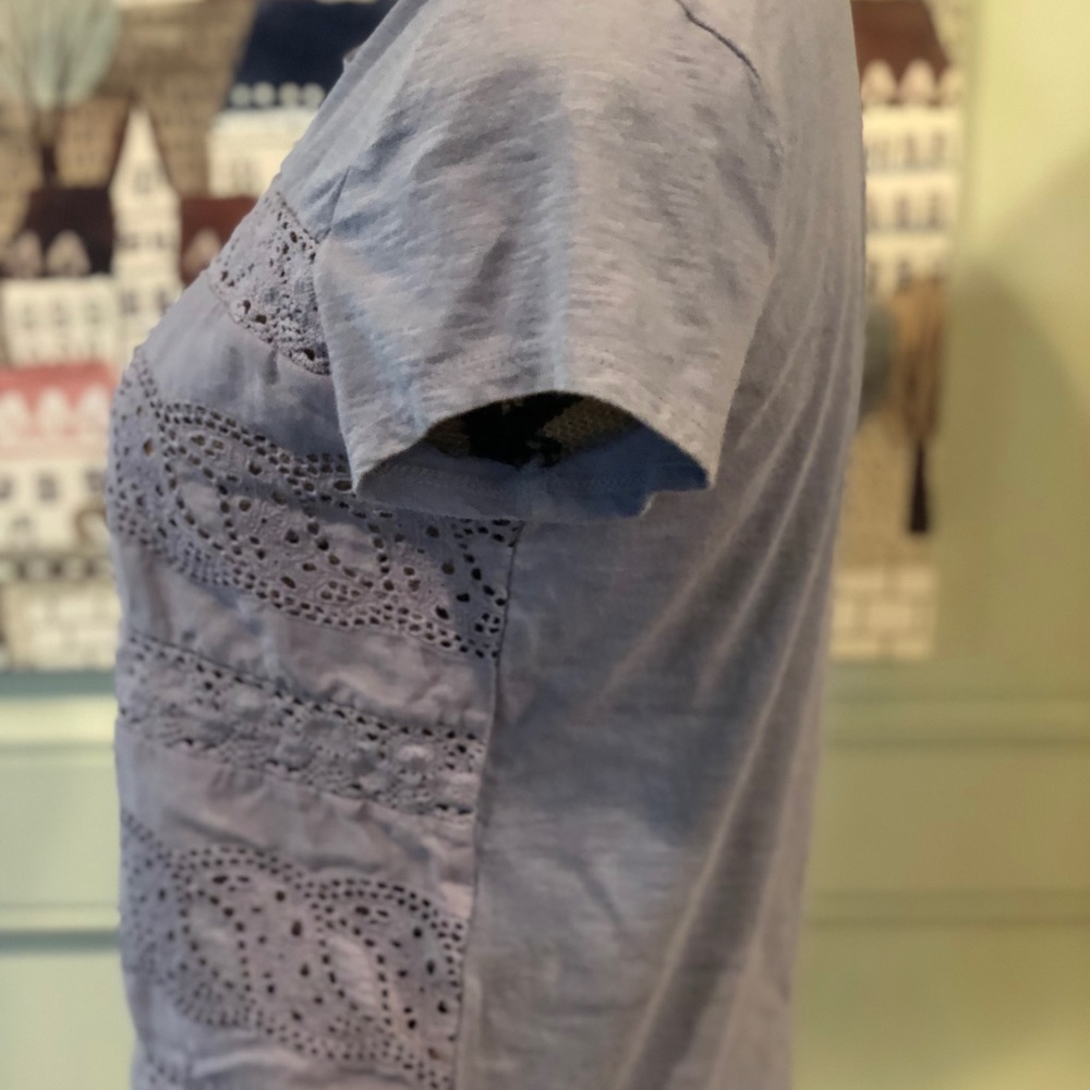 Ann Taylor Loft T-Shirt - Picture 3 of 6